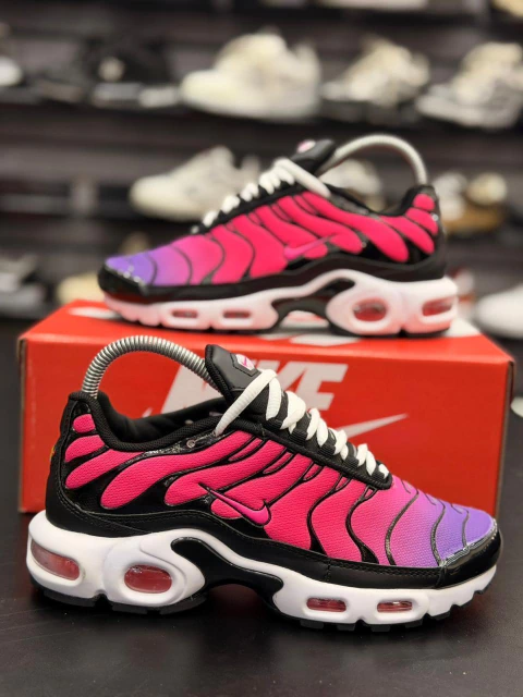 Tênis Air Max Plus "Dusk"