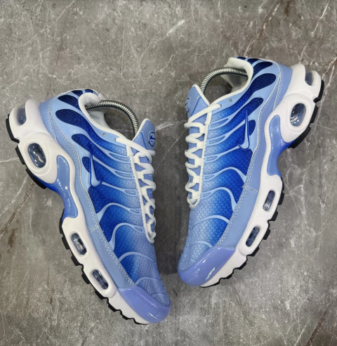 Tênis Air Max Plus (Azul/Royal Pulse)