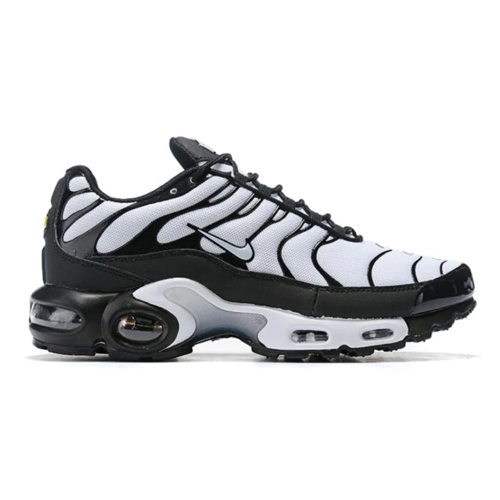 Air Max TN Plus "Oreo" 2