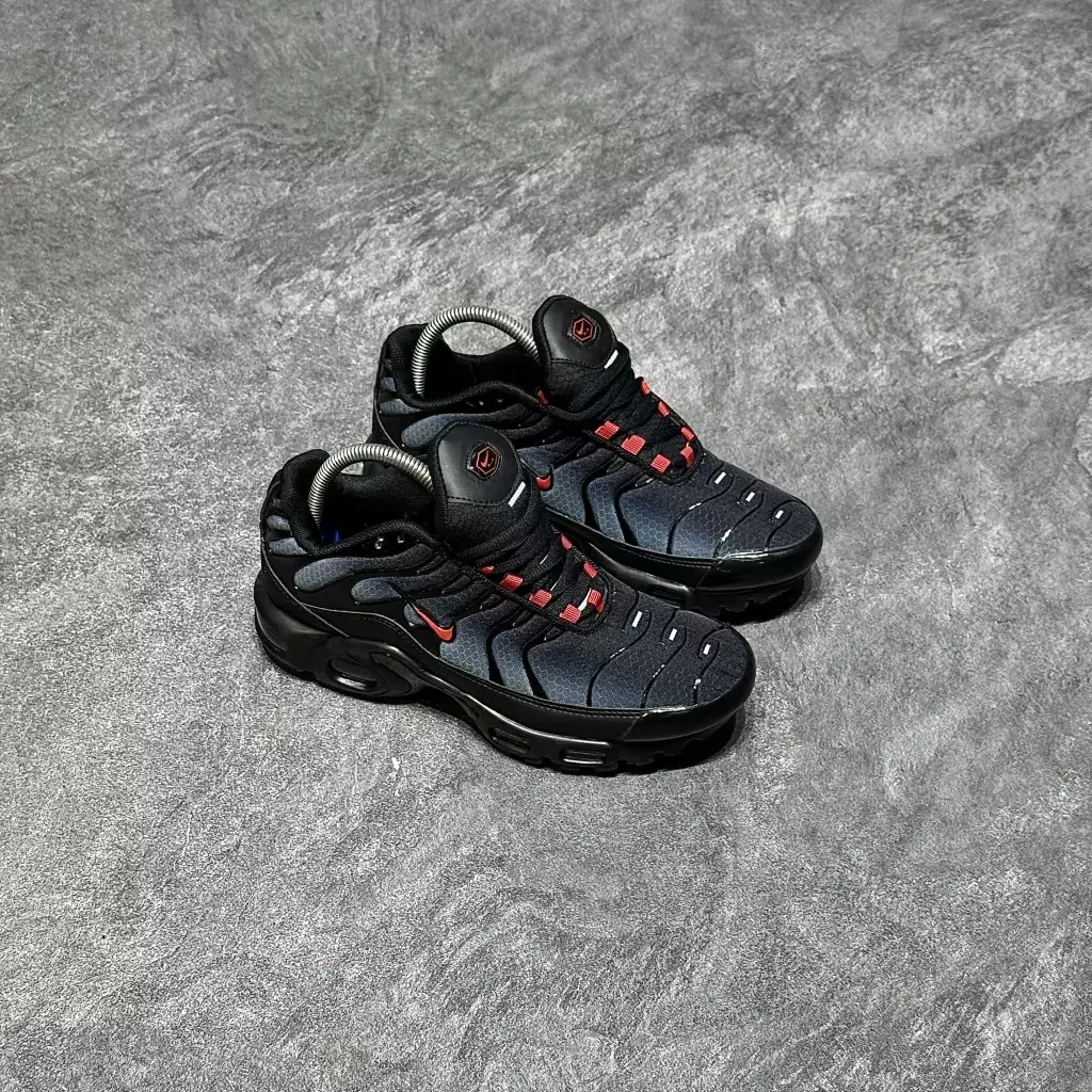 Air Max TN Plus 1 Drácula