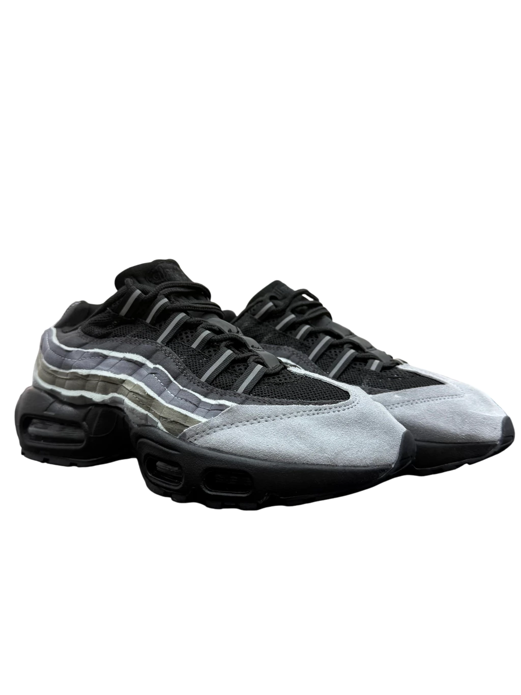Air Max 95 CDG “Cinza”