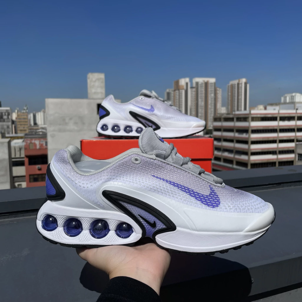Air Max DN “White Purpler”